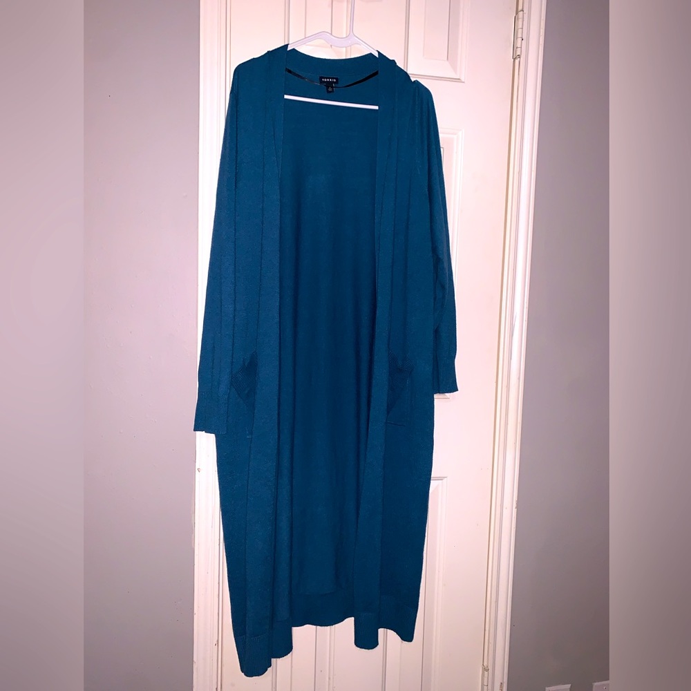 NWOT Torrid calf length duster.  Never worn.